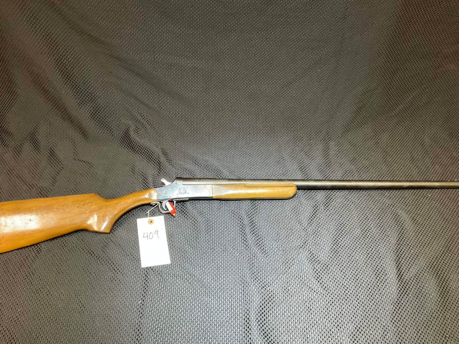 Image for Handmade Damascus Steel Knives and Online Firearms Auction  just in time for Christmas!