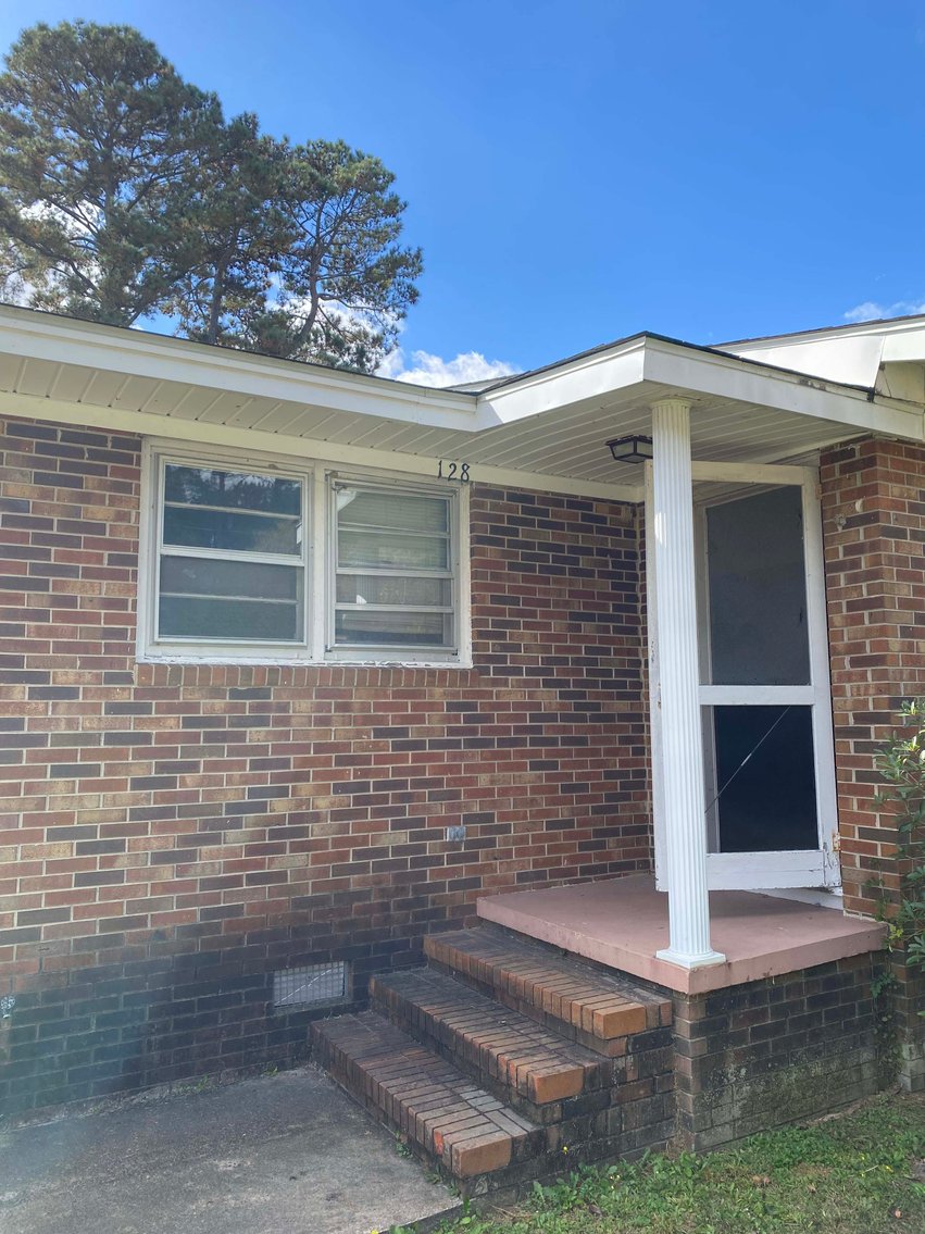 Image for Huge Rental and Investment Property Auction with 17 Different Properties in this Live / Online /Simulcast Event!