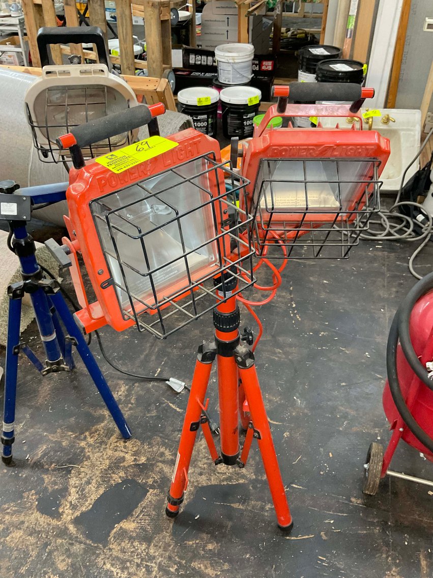 Image for The Complete Liquidation of Martys Flooring in Coats!