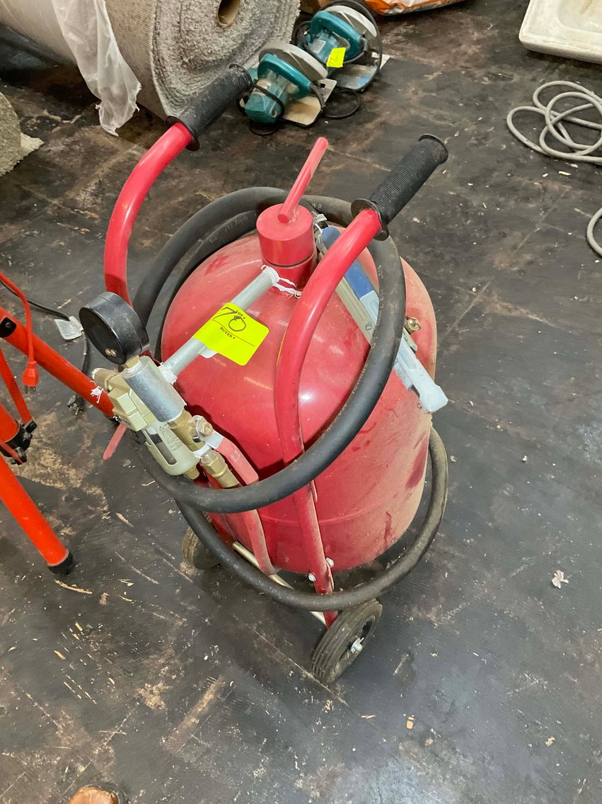 Image for The Complete Liquidation of Martys Flooring in Coats!