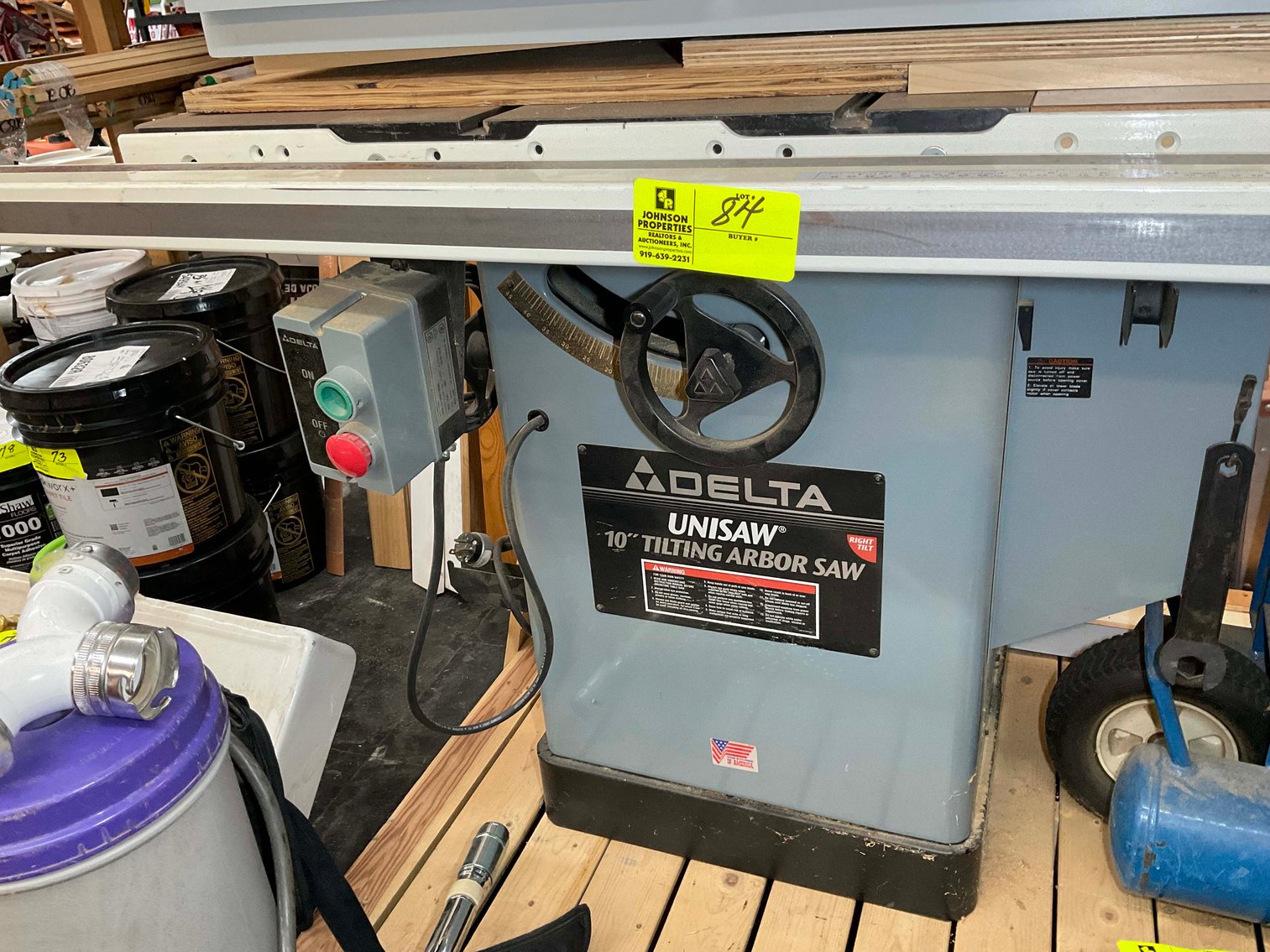 Image for The Complete Liquidation of Martys Flooring in Coats!