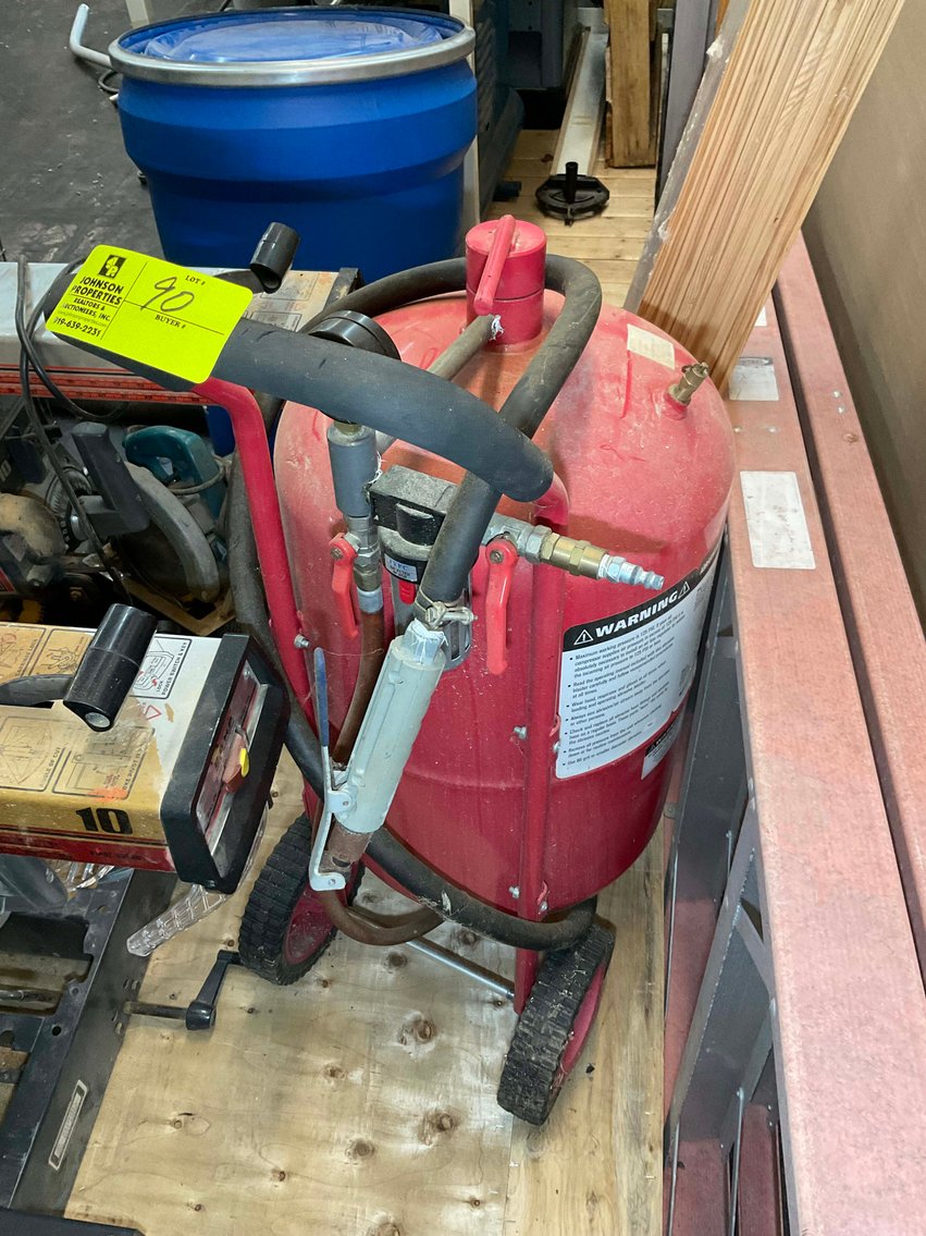 Image for The Complete Liquidation of Martys Flooring in Coats!