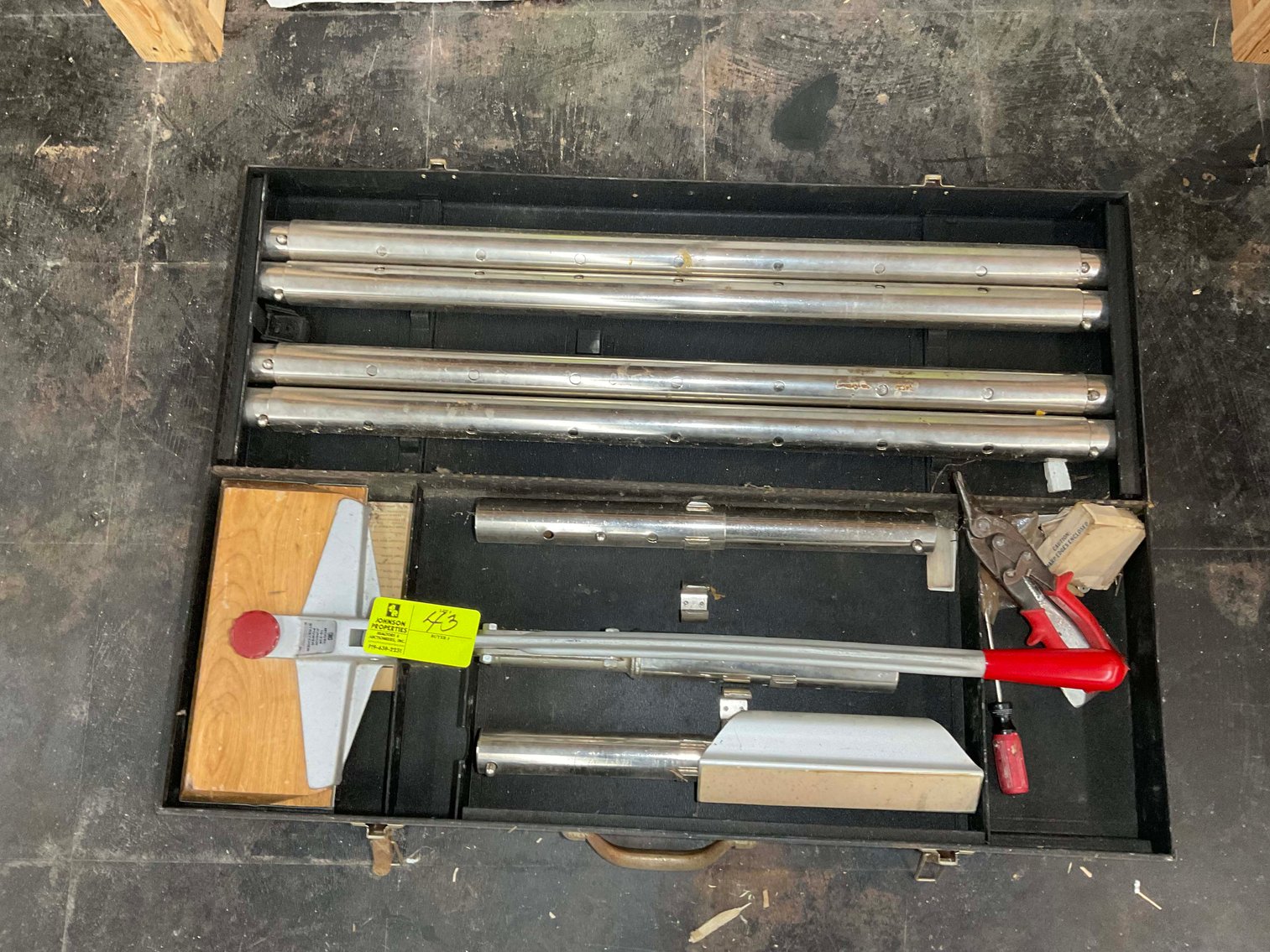 Image for The Complete Liquidation of Martys Flooring in Coats!