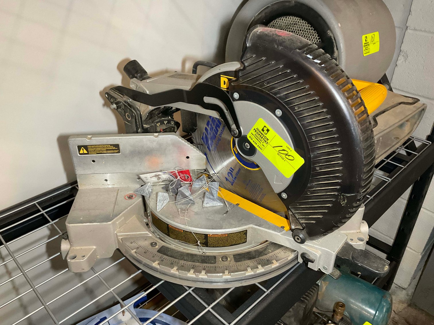 Image for The Complete Liquidation of Martys Flooring in Coats!