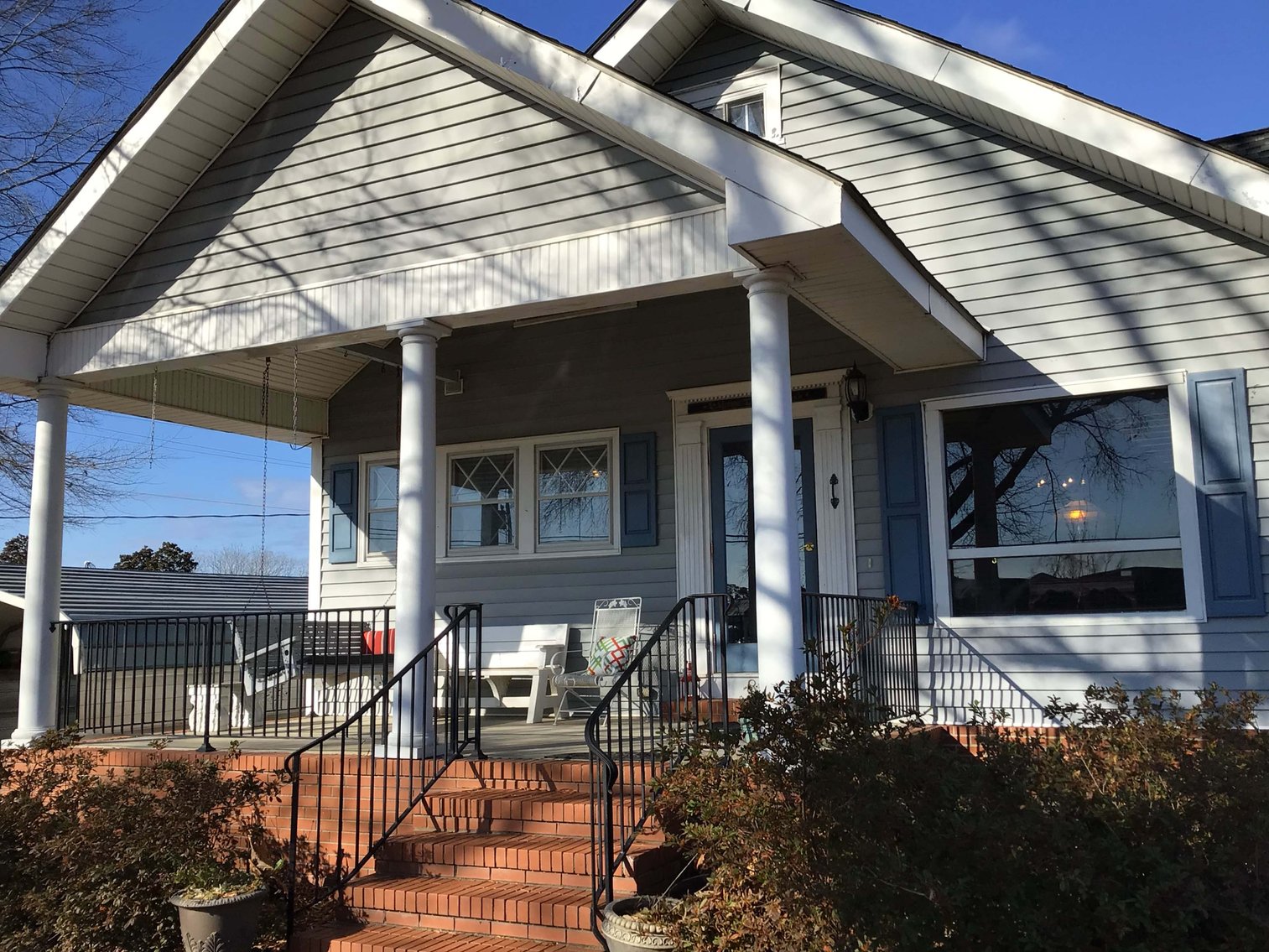 Image for Beautiful Home Outside of Downtown Angier! Live / Online / Simulcast Auction held at the home!