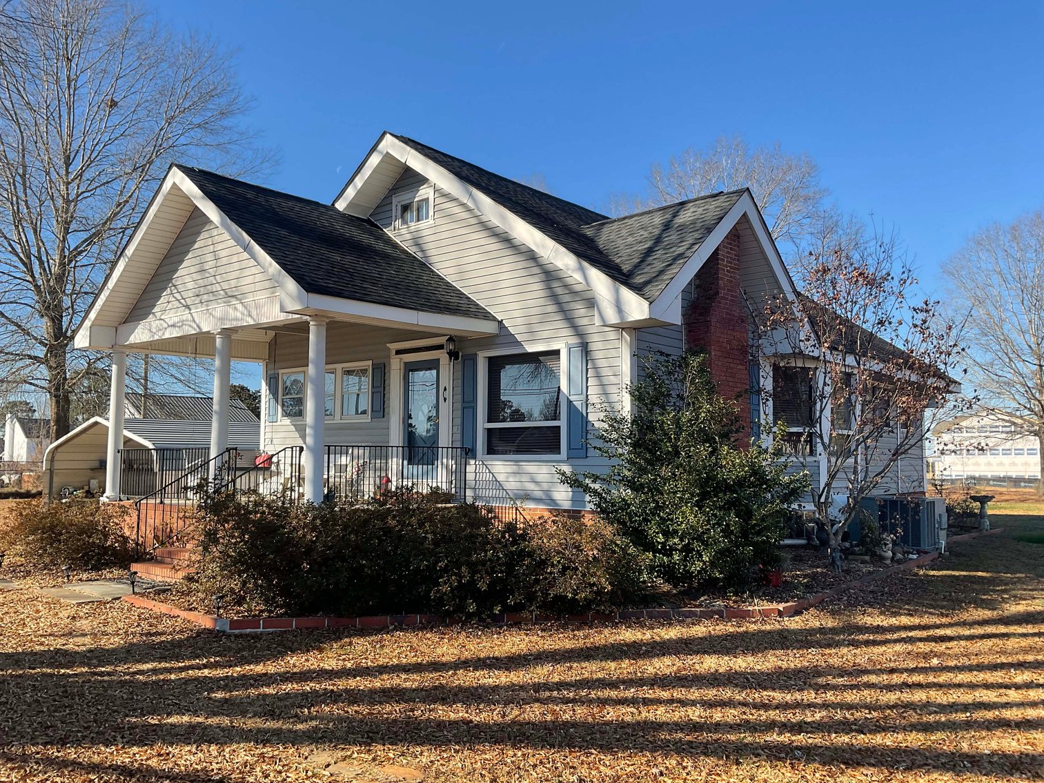 Image for Beautiful Home Outside of Downtown Angier! Live / Online / Simulcast Auction held at the home!