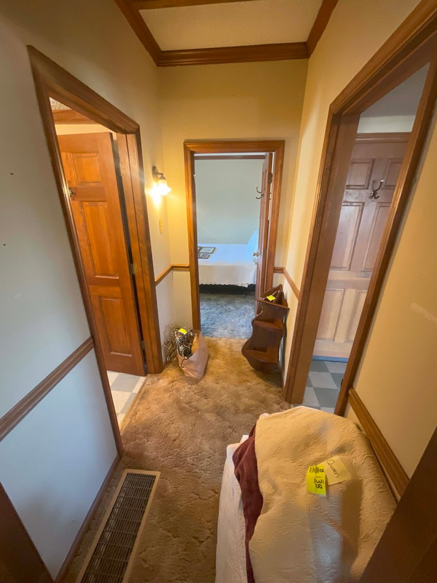 Image for Beautiful Home Outside of Downtown Angier! Live / Online / Simulcast Auction held at the home!