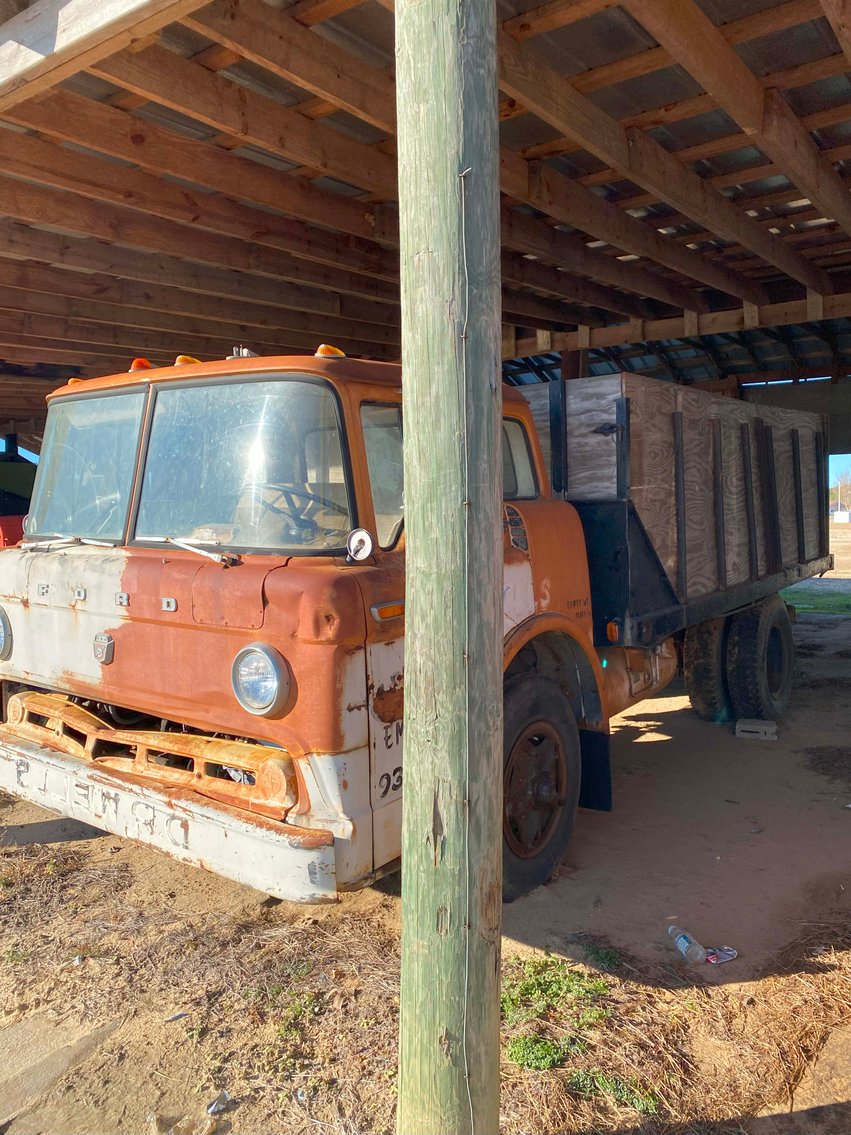 Image for Large Farm Equipment Auction in Johnston County