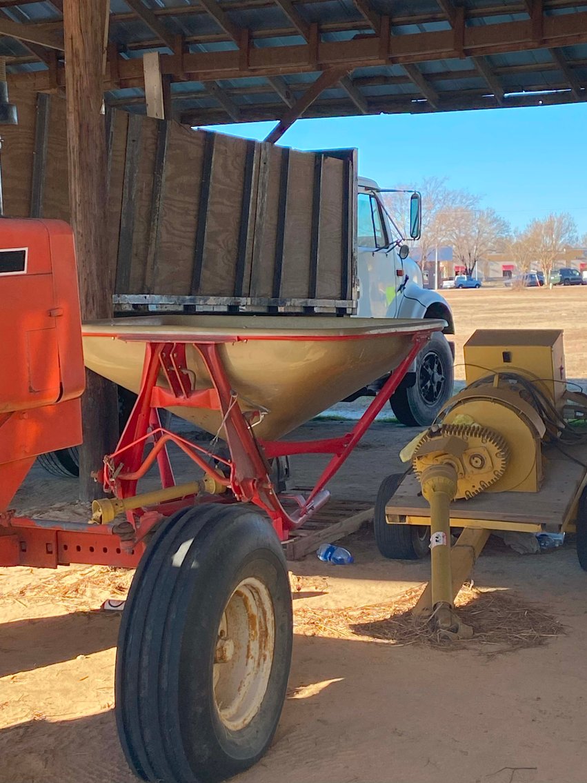 Image for Large Farm Equipment Auction in Johnston County