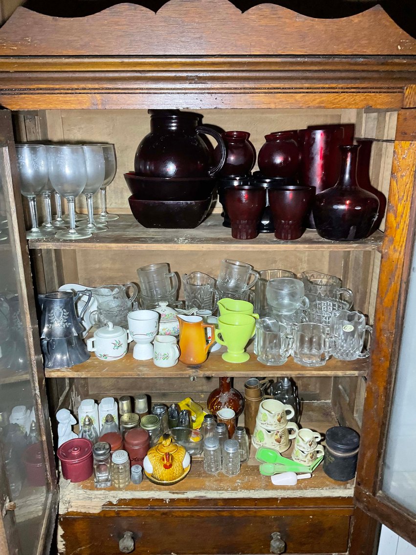Image for Round 5 of the Huge Collection of Glassware and lots more Selling Absolute in this LIVE Only Auction Event!