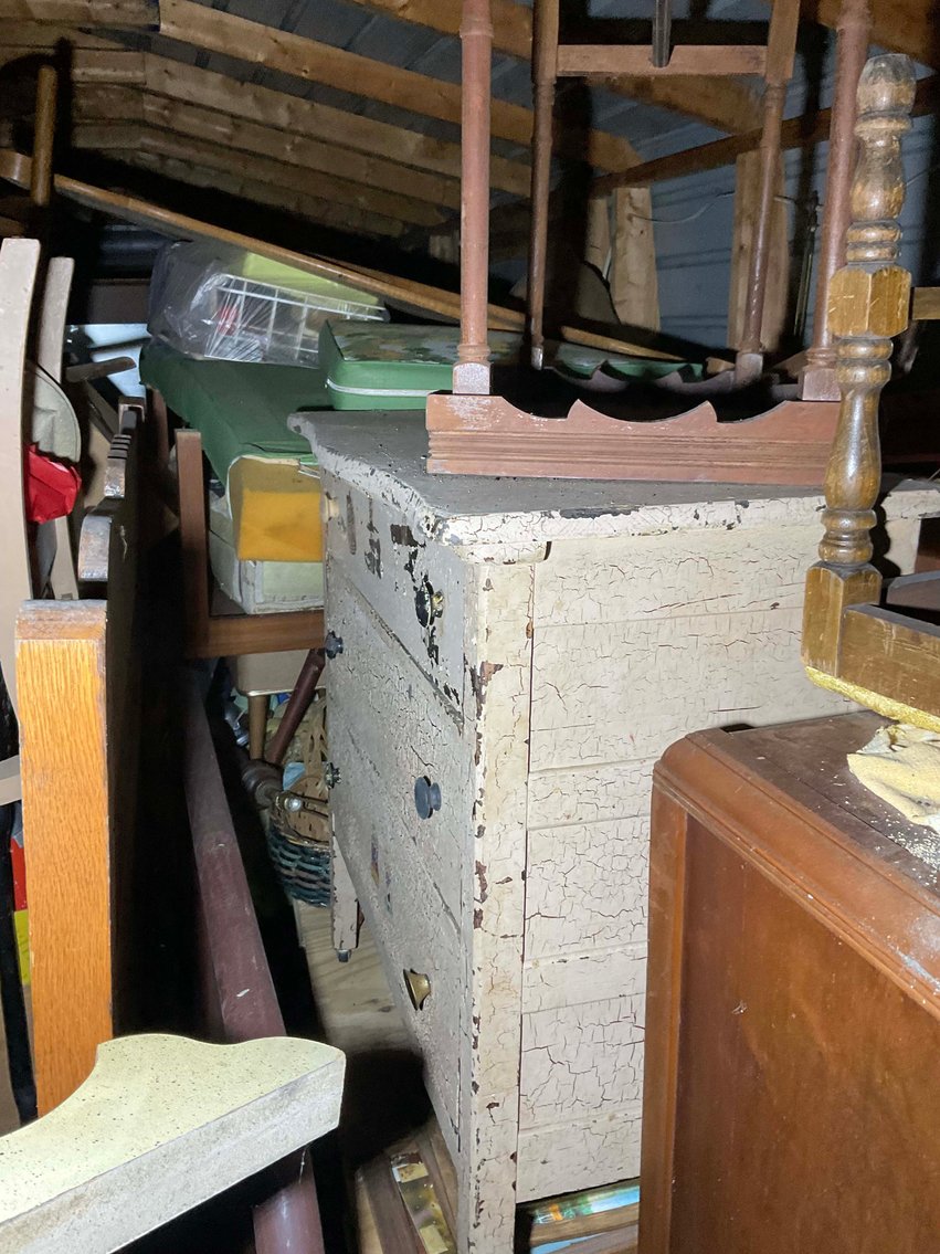 Image for Round 5 of the Huge Collection of Glassware and lots more Selling Absolute in this LIVE Only Auction Event!