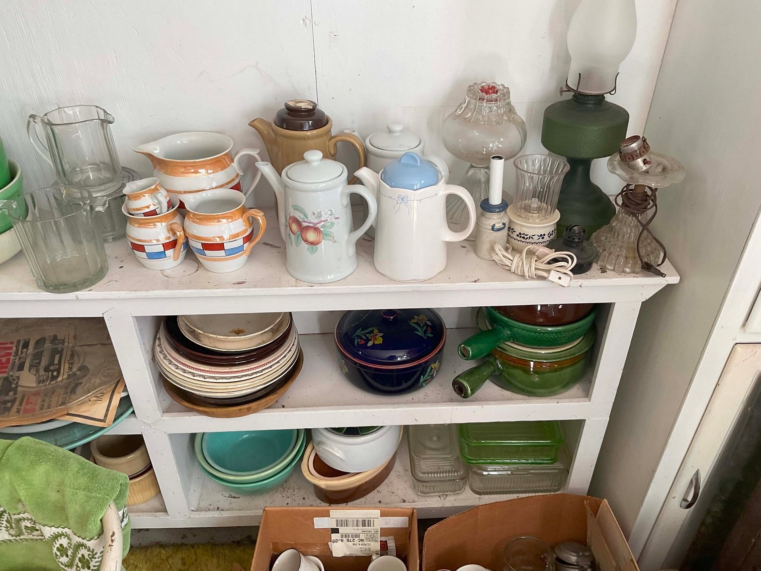 Image for Round 5 of the Huge Collection of Glassware and lots more Selling Absolute in this LIVE Only Auction Event!