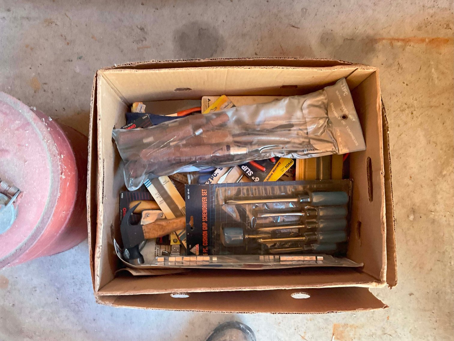 Image for Round 5 of the Huge Collection of Glassware and lots more Selling Absolute in this LIVE Only Auction Event!