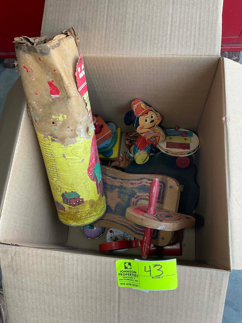 Image for Multi-Consignor Online Only Auction with Duck decoys, Arcade games, Beanie Babies and more!