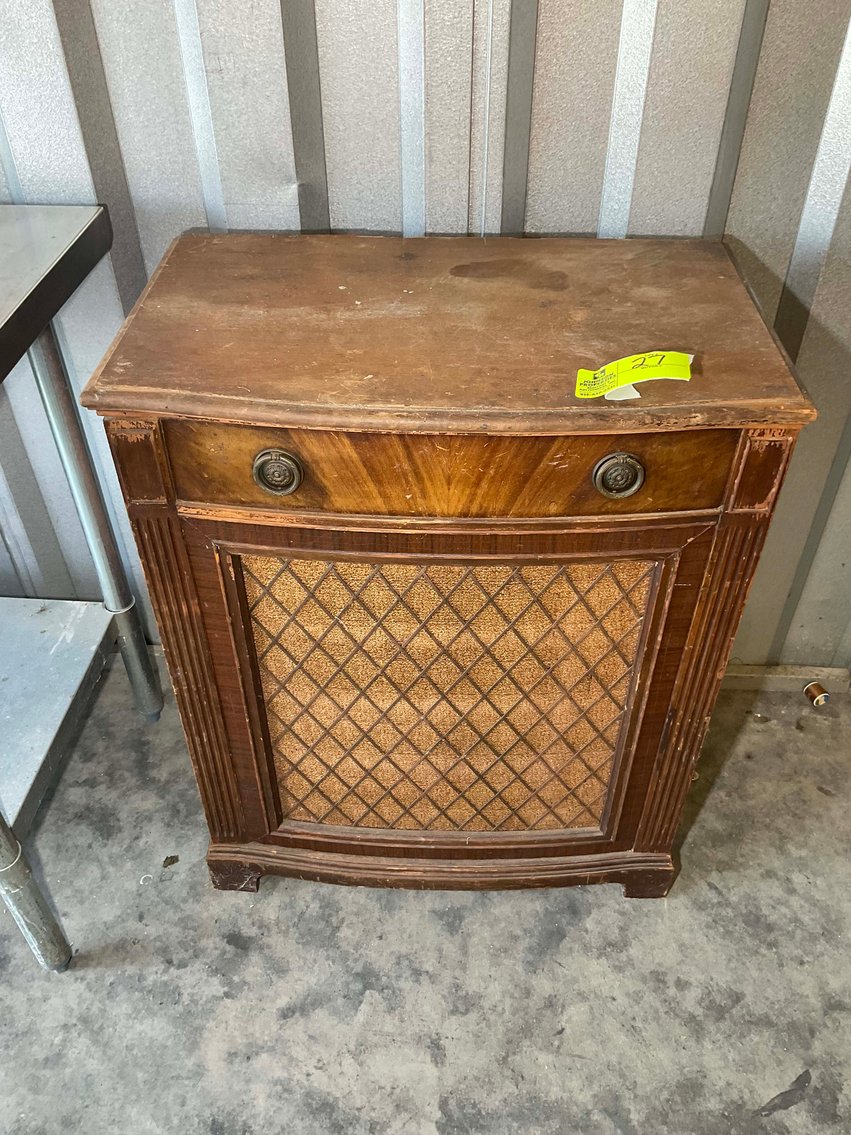 Image for Multi-Consignor Online Only Auction with Duck decoys, Arcade games, Beanie Babies and more!