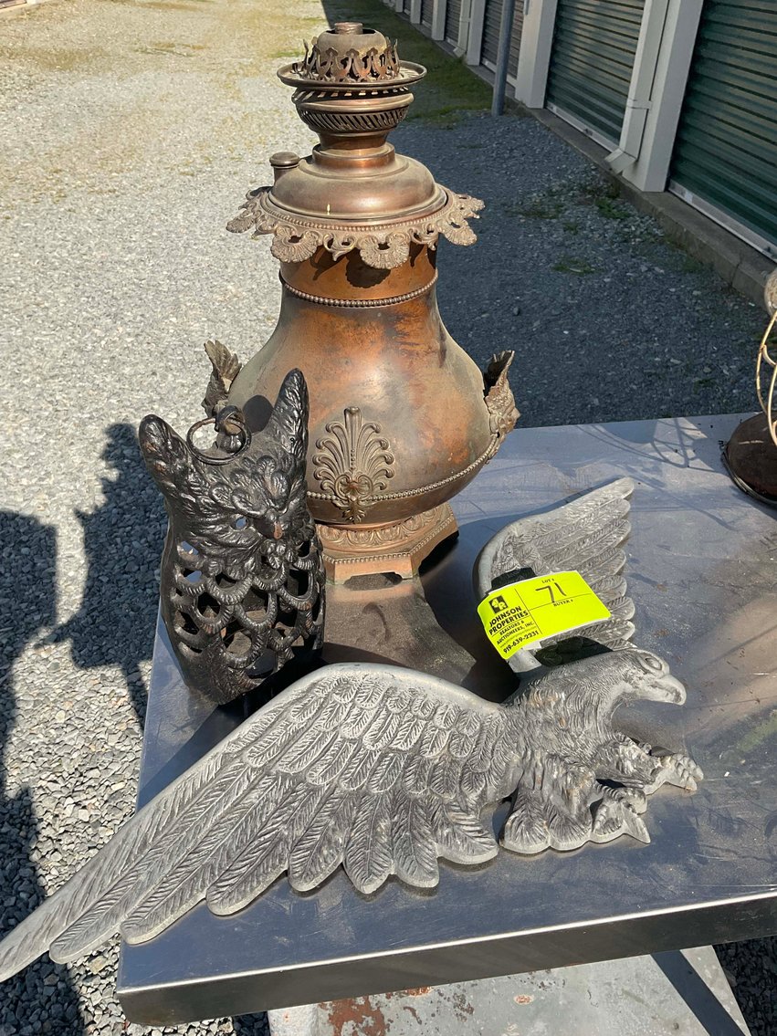 Image for Multi-Consignor Online Only Auction with Duck decoys, Arcade games, Beanie Babies and more!