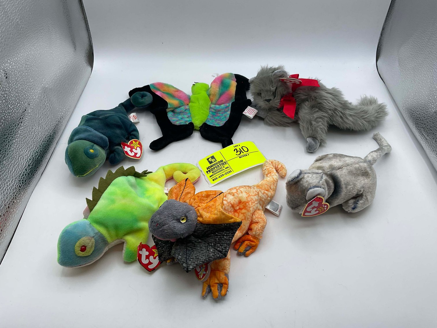 Image for Multi-Consignor Online Only Auction with Duck decoys, Arcade games, Beanie Babies and more!