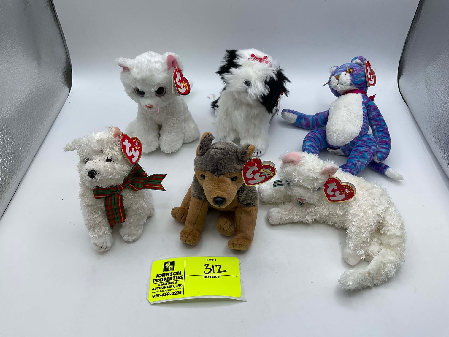 Image for Multi-Consignor Online Only Auction with Duck decoys, Arcade games, Beanie Babies and more!