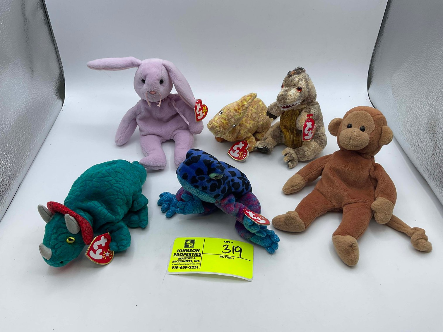 Image for Multi-Consignor Online Only Auction with Duck decoys, Arcade games, Beanie Babies and more!