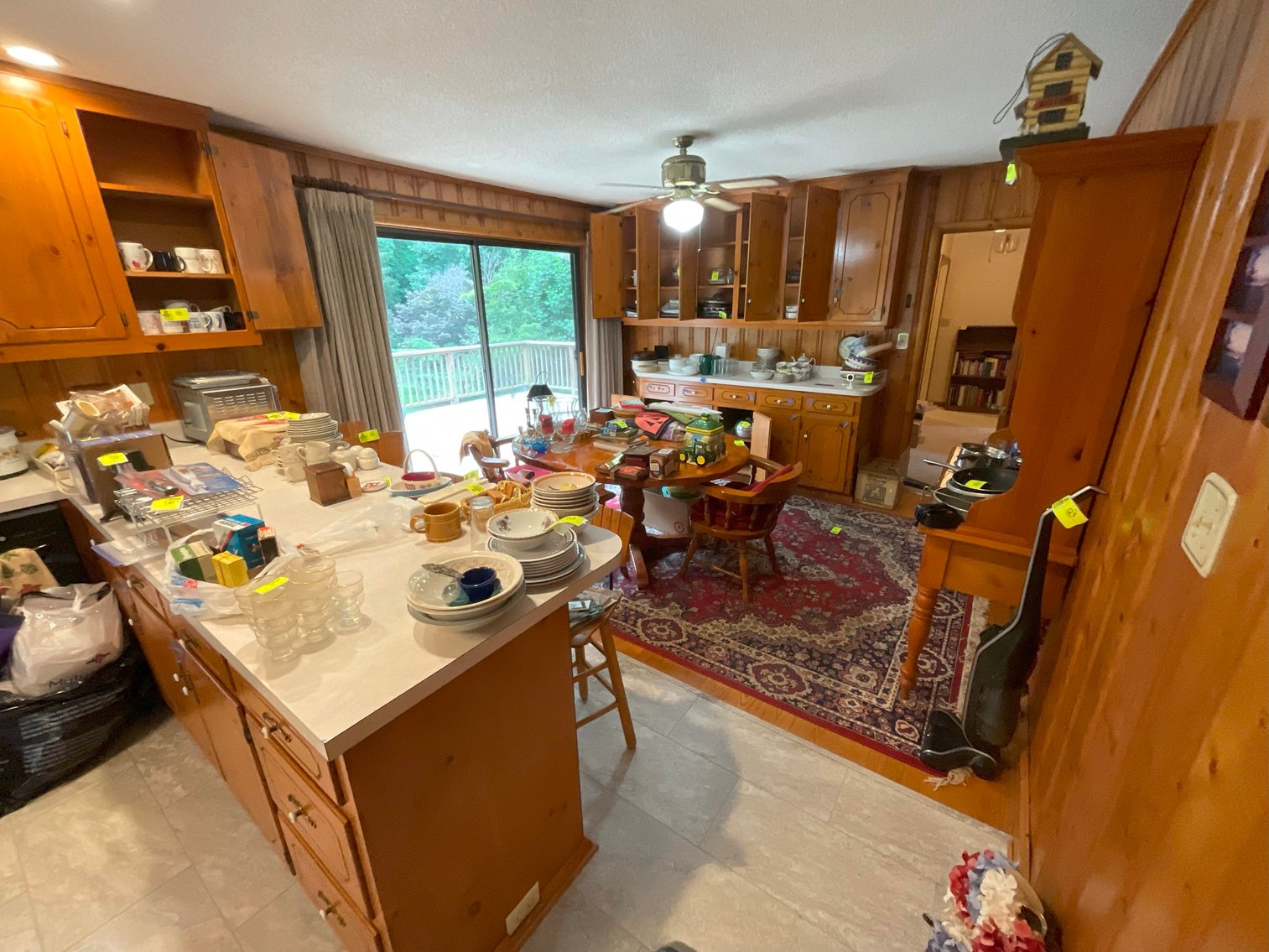 Image for Super Brick Ranch in an established neighborhood with a basement!  SOLD AND CLOSED DUE TO PRE-AUCTION MARKETING!