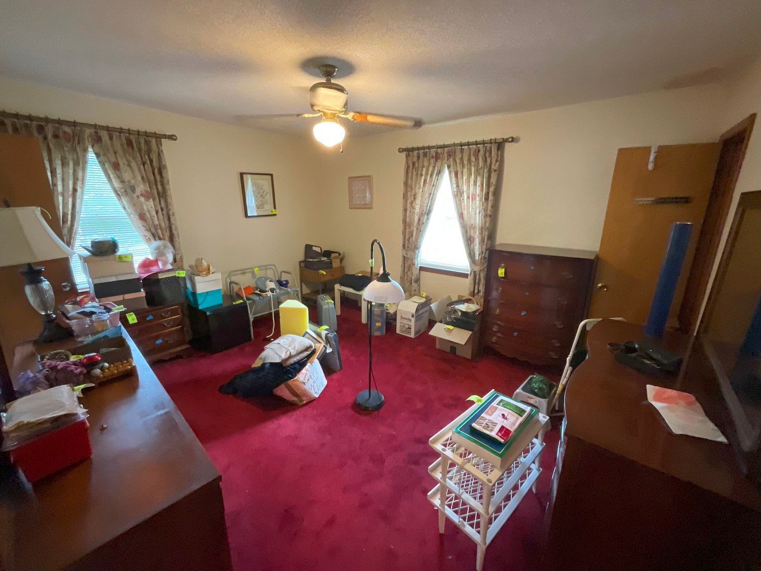 Image for Super Brick Ranch in an established neighborhood with a basement!  SOLD AND CLOSED DUE TO PRE-AUCTION MARKETING!