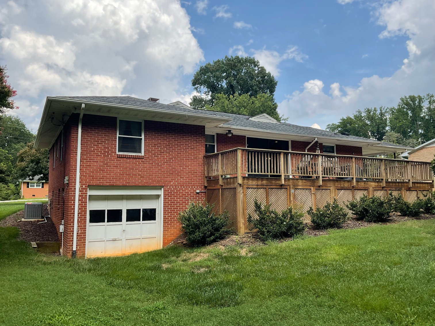 Image for Super Brick Ranch in an established neighborhood with a basement!  SOLD AND CLOSED DUE TO PRE-AUCTION MARKETING!