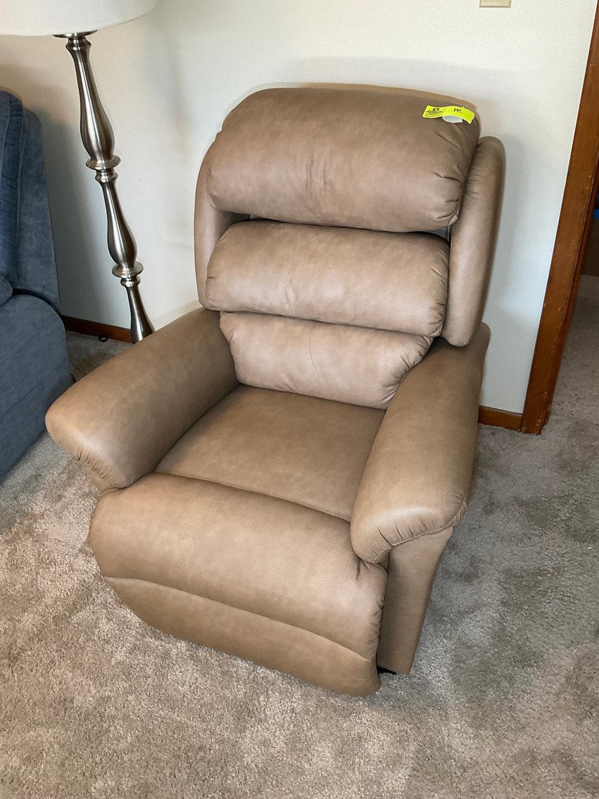 Image for Personal Property Estate (deceased, name withheld at the family's request) Auction in Raleigh!