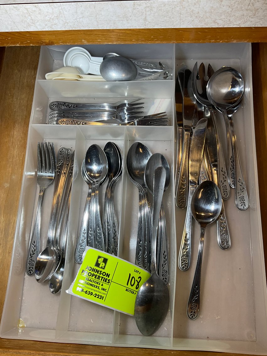 Image for Personal Property Estate (deceased, name withheld at the family's request) Auction in Raleigh!