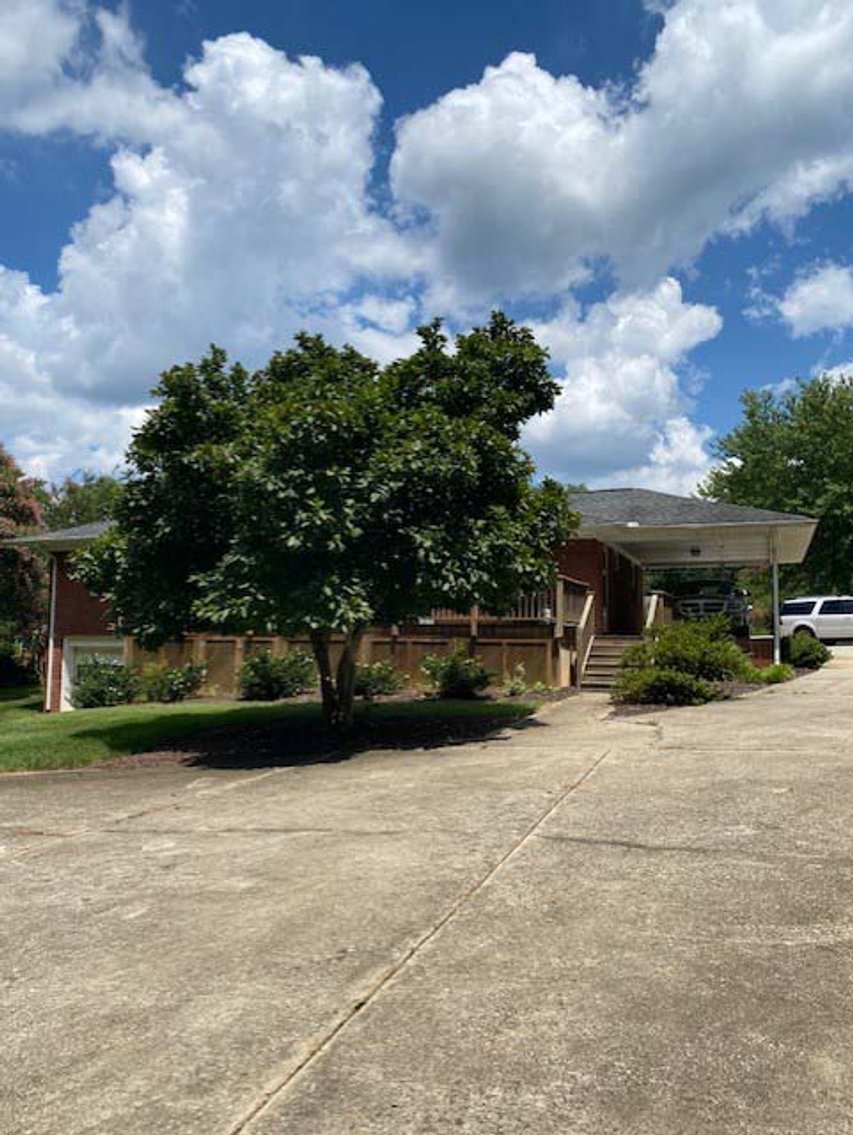 Image for Super Brick Ranch in an established neighborhood with a basement!  SOLD AND CLOSED DUE TO PRE-AUCTION MARKETING!