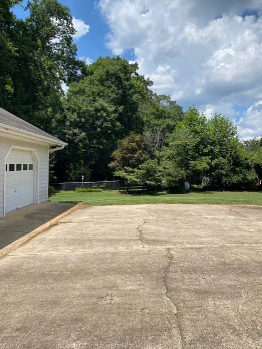 Image for Super Brick Ranch in an established neighborhood with a basement!  SOLD AND CLOSED DUE TO PRE-AUCTION MARKETING!