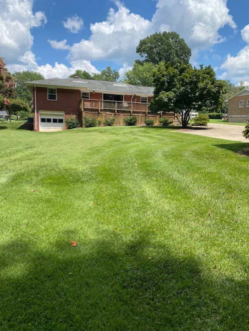Image for Super Brick Ranch in an established neighborhood with a basement!  SOLD AND CLOSED DUE TO PRE-AUCTION MARKETING!