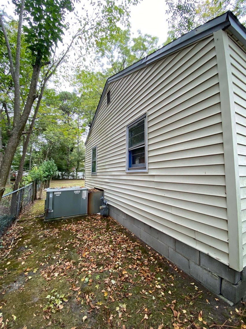 Image for Single Family Home in Selma!