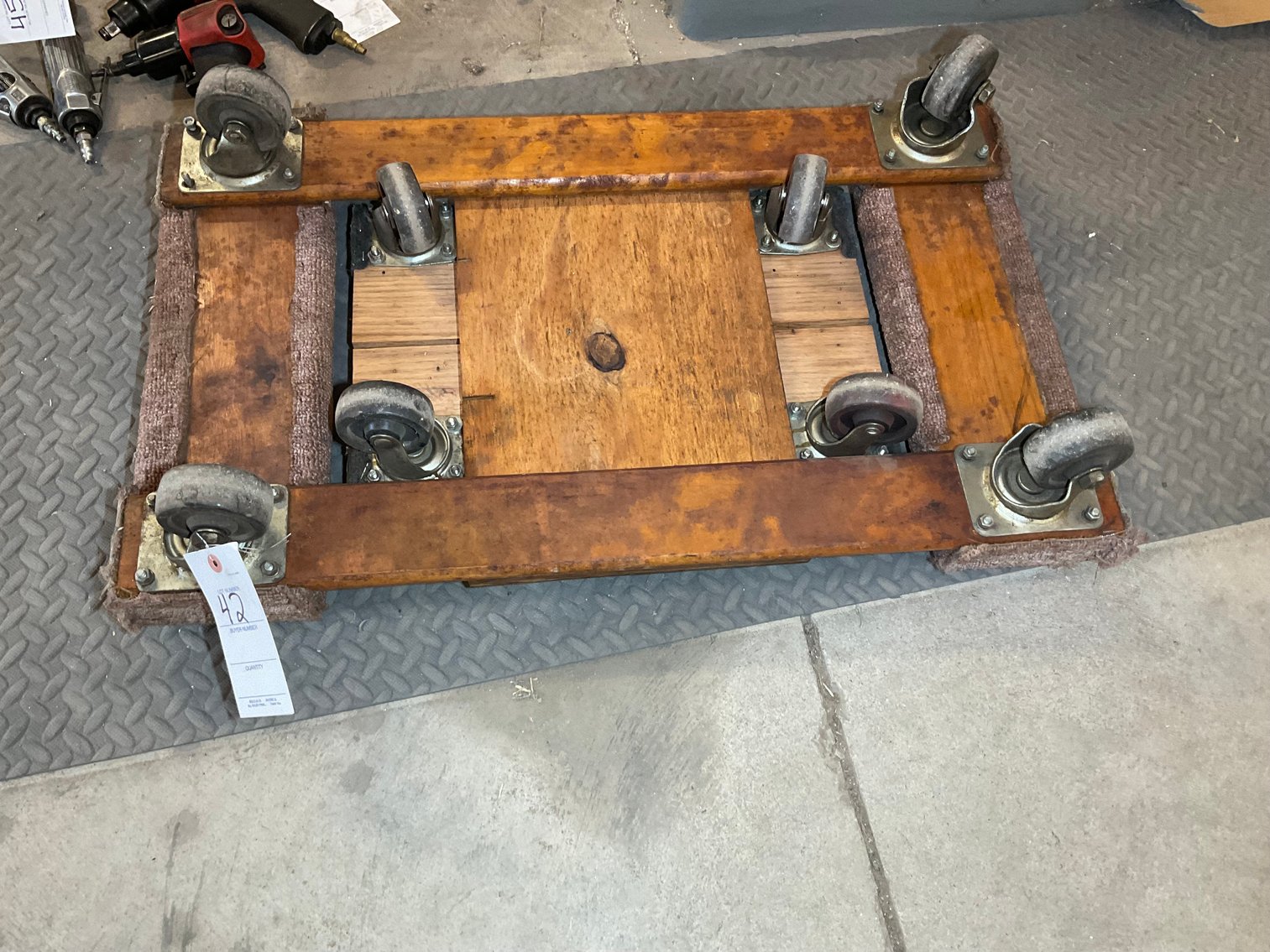 Image for Local Online Only Estate Auction (deceased) in Holly Springs (Name withheld at the family's request)