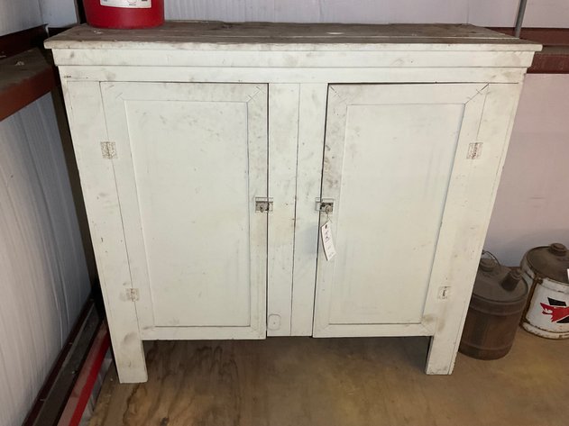 Image for Local Online Only Estate Auction (deceased) in Holly Springs (Name withheld at the family's request)