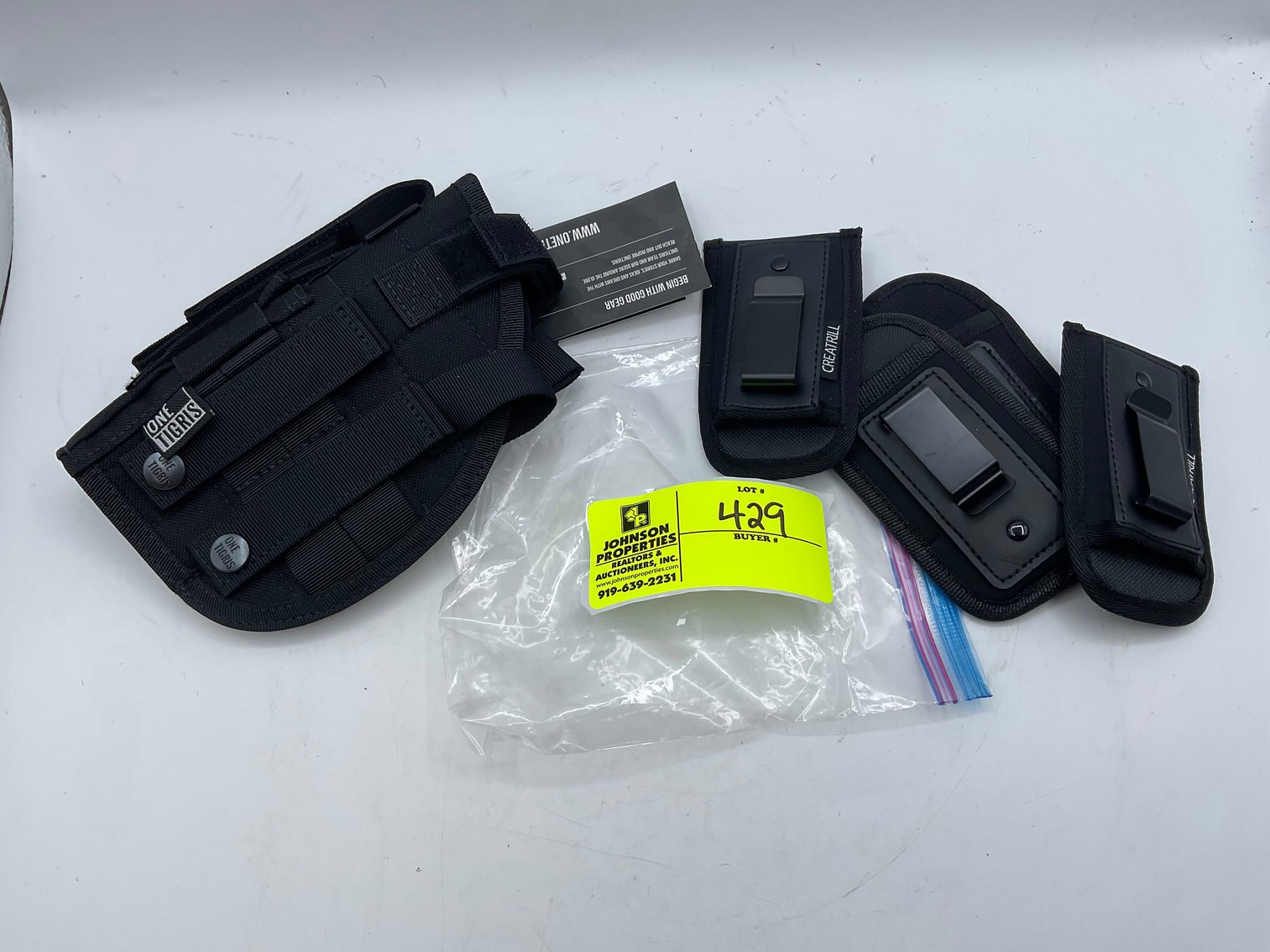 Image for Knives and Ammo Online Only Auction