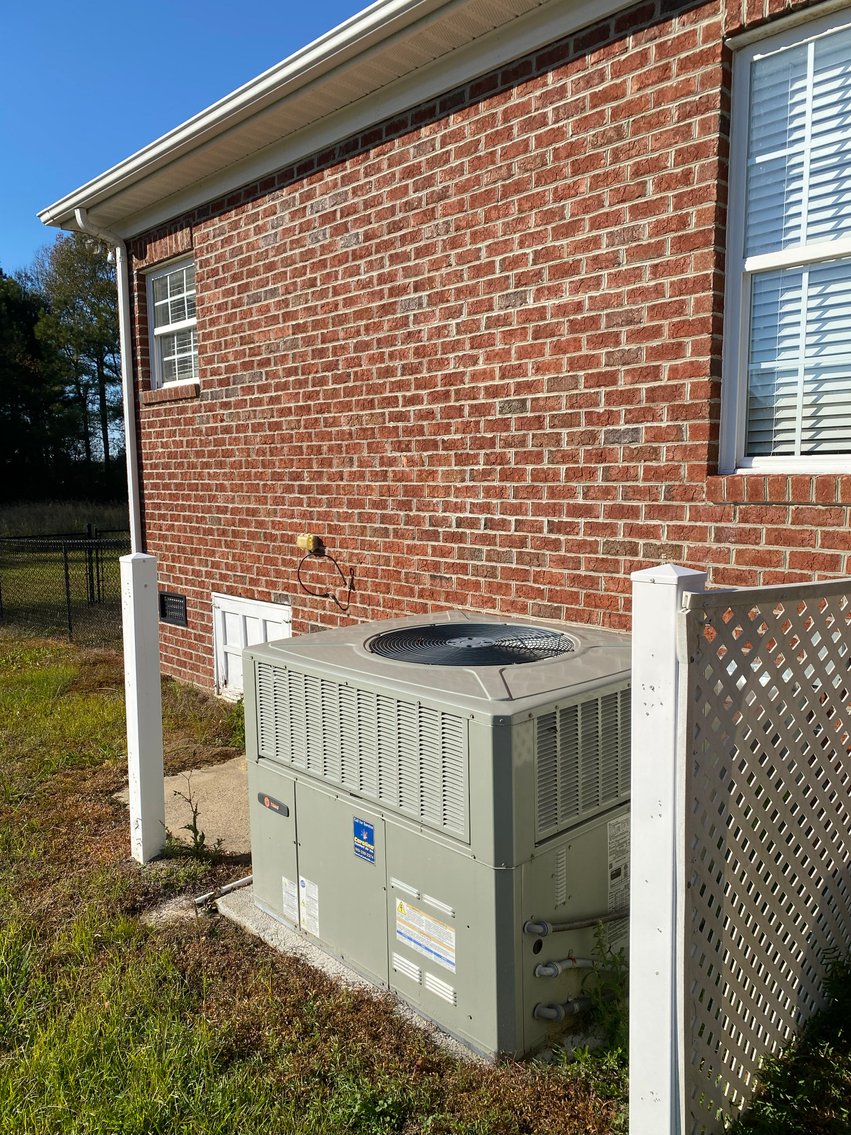 Image for Gorgeous Brick Home located at 590 Hobson Road, Dunn, NC!