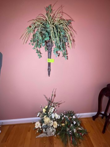 Image for Dunn Personal Property Online Only Auction including fine furnishings, Leather items.