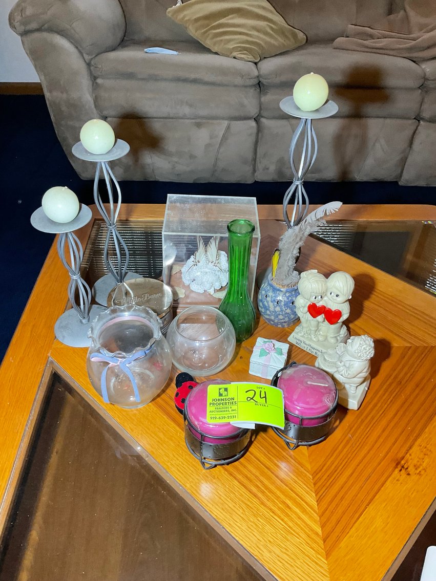 Image for Online Only Personal Property Auction outside of Pembroke!