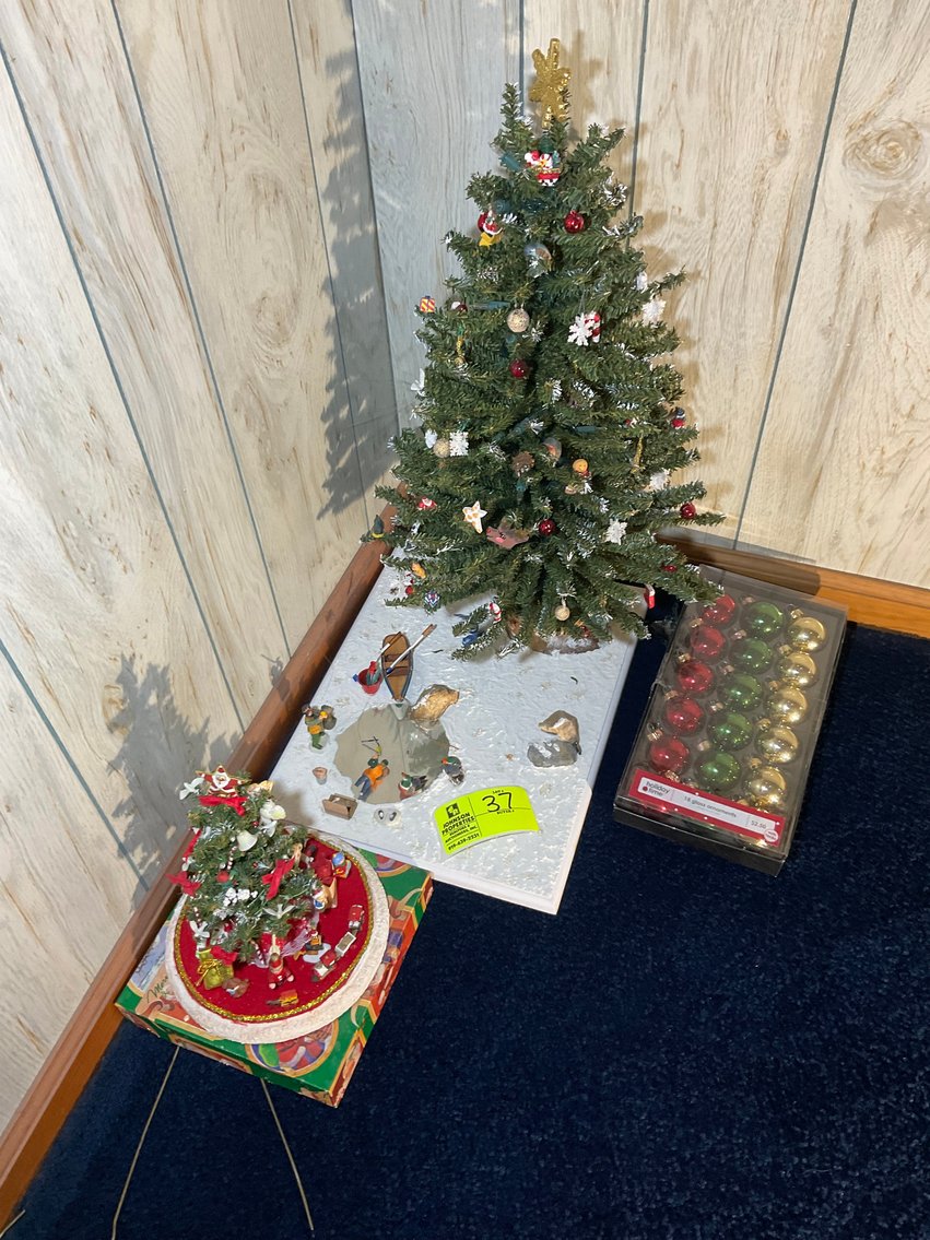 Image for Online Only Personal Property Auction outside of Pembroke!