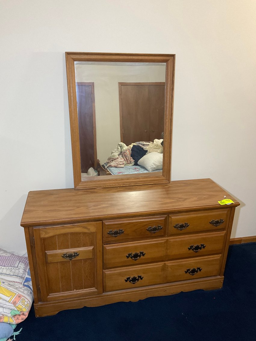 Image for Online Only Personal Property Auction outside of Pembroke!