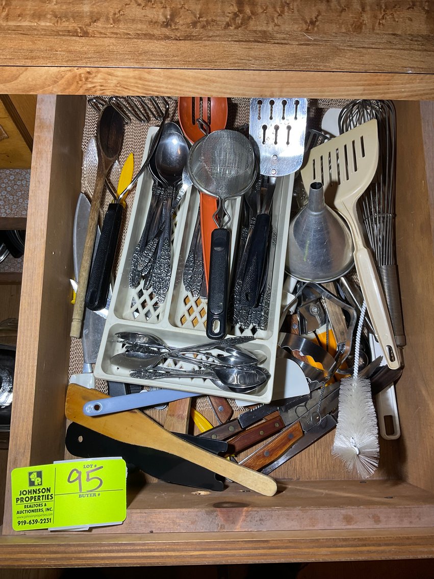 Image for Online Only Personal Property Auction outside of Pembroke!