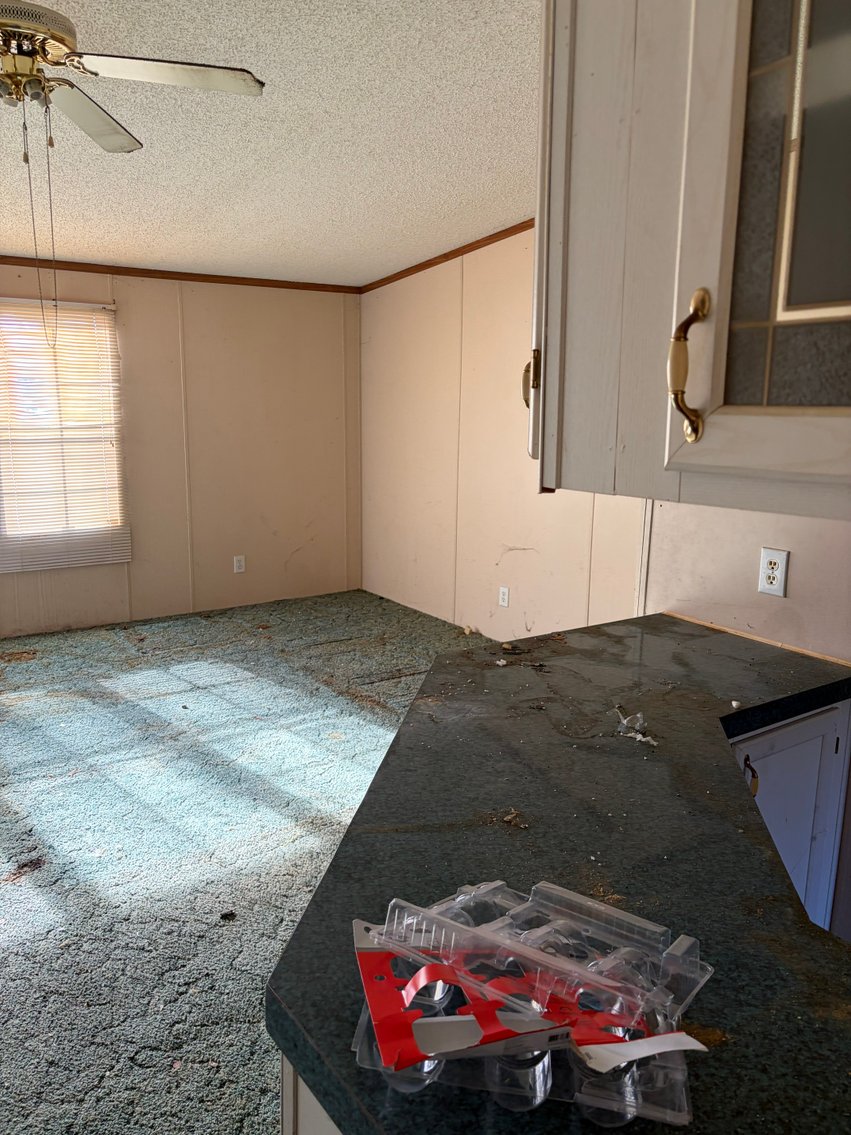 Image for Manufactured Home in Clayton off of BUS 70 in this Online /Live / Simulcast Auction Event!