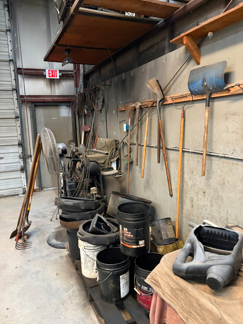 Image for Online Only Truck Shop Auction in Cary! Memorabilia, Americana and Lots More Vintage items!