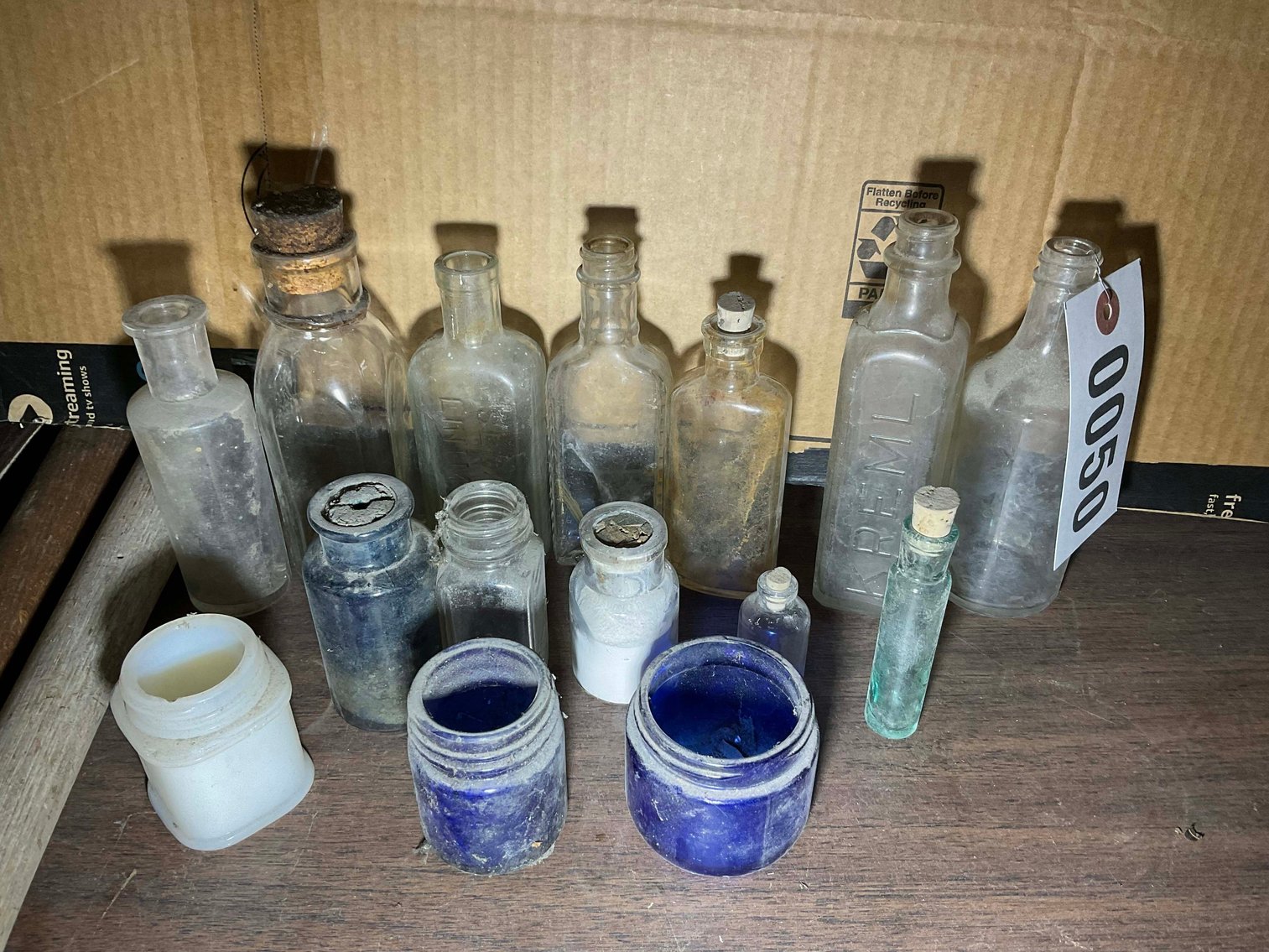 Image for Online Only Truck Shop Auction in Cary! Memorabilia, Americana and Lots More Vintage items!