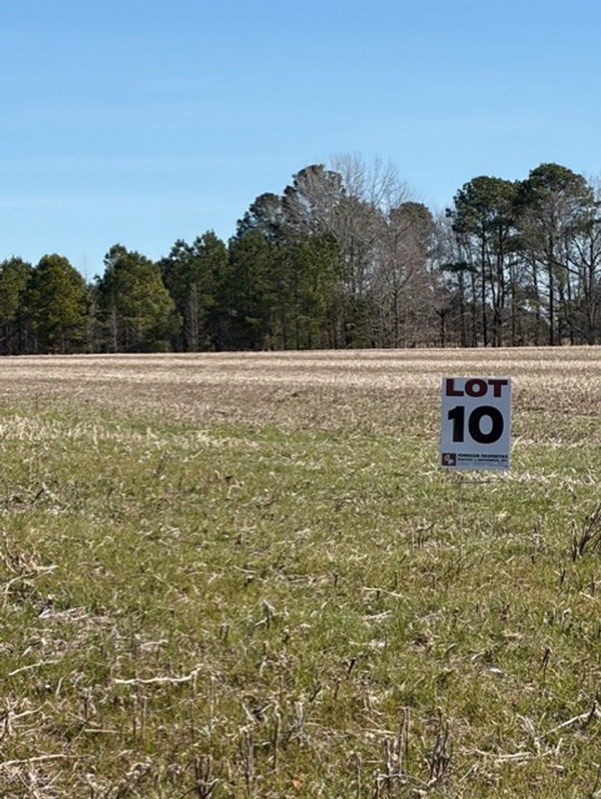 Image for Beautiful Tracts of Land between Coats and Dunn to be Divided!