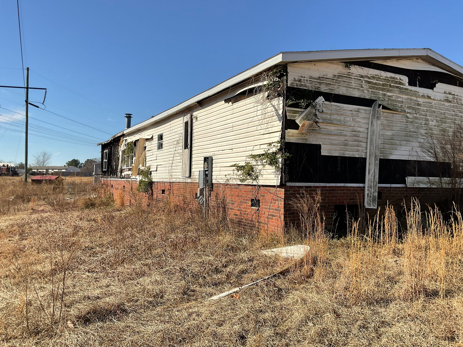 Image for Double wide and 1.33 Acres in this Online/Live/Simulcast Auction!