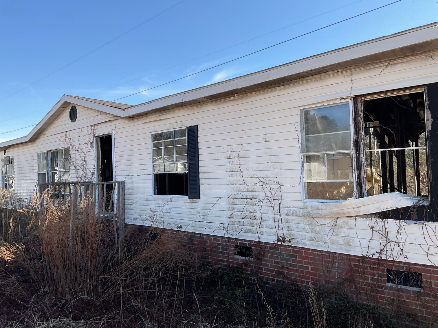 Image for Double wide and 1.33 Acres in this Online/Live/Simulcast Auction!