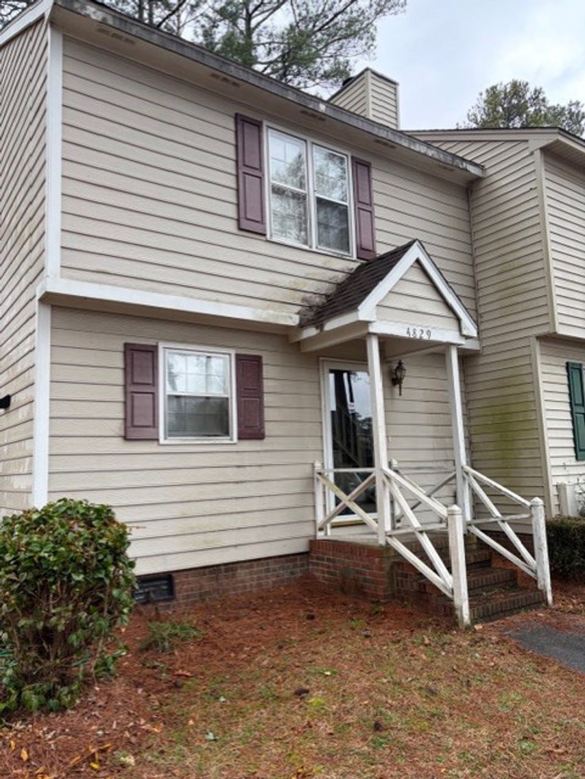 Image for Single Family Town Home in Lumberton!