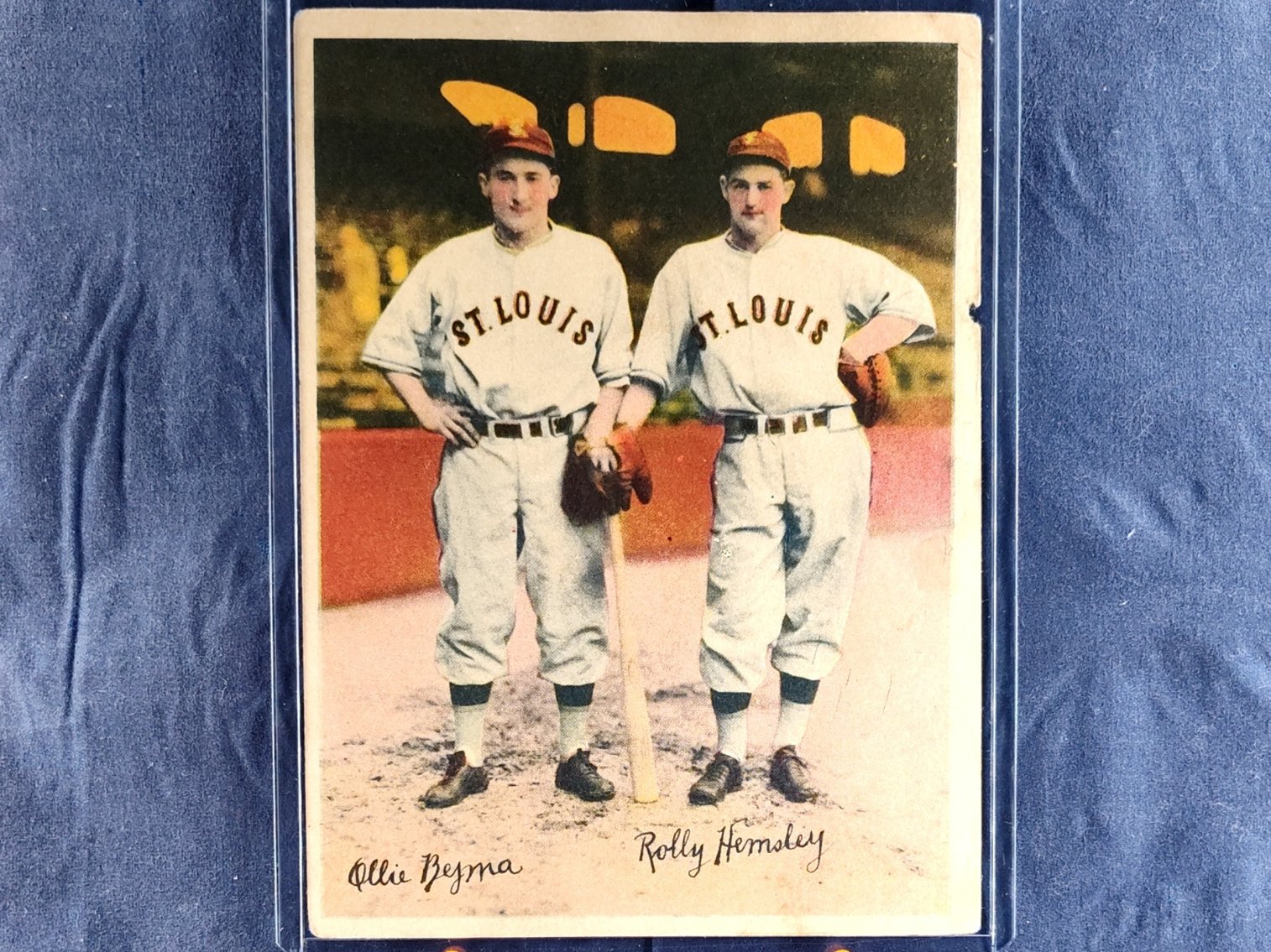 Image for #2521-Vintage I Sports Cards Online Auction