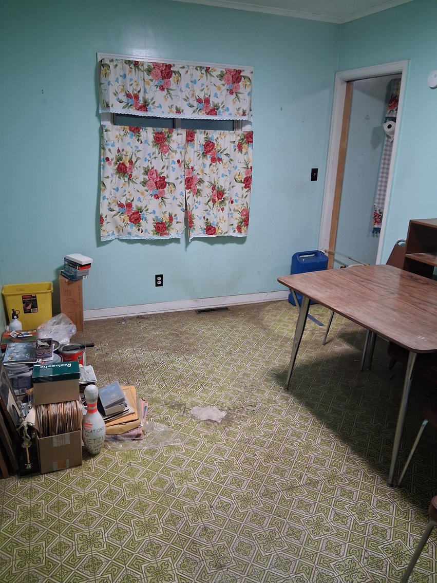 Image for Merrill 3BR/1BA Real Estate Property